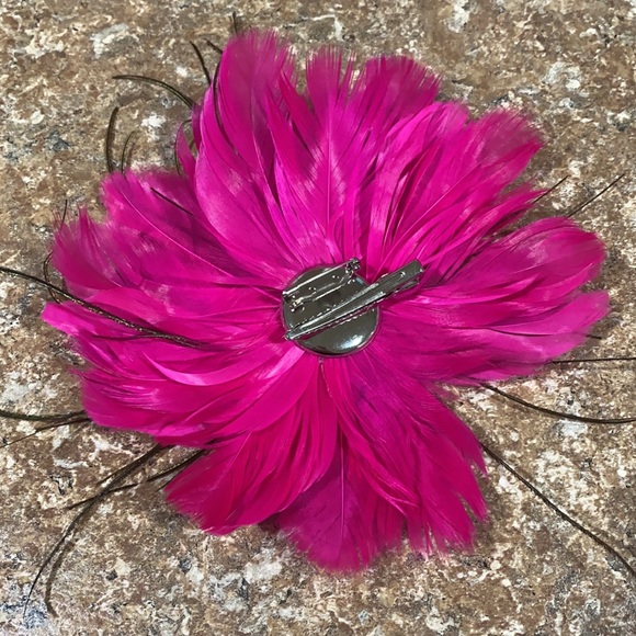 💐 Sale! Gorgeous Hot pink feather hair clip - Picture 2 of 2
